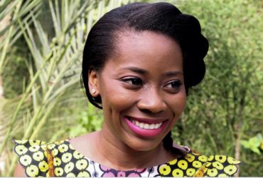 Manolli Ekra, une Alysma, entrepreneure sociale passionnée par la beauté africaine naturelle